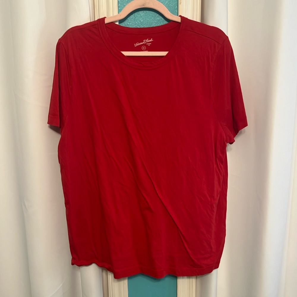 Red t shirt